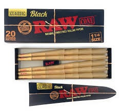 RAW | Black 20-Pack Pre-Rolled Cones | 84mm - Brown - 12 Count